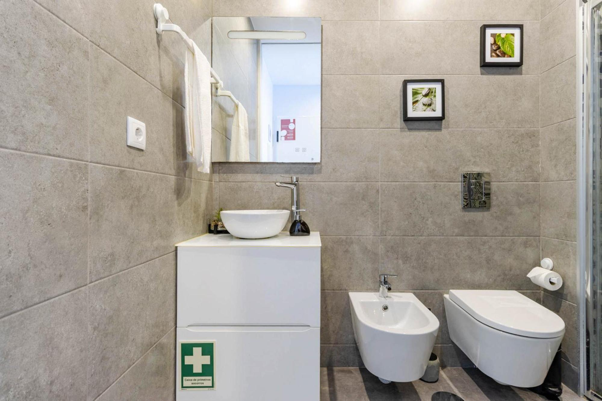 Host Wise - Amadeo Apartments Vila Nova de Gaia Ngoại thất bức ảnh